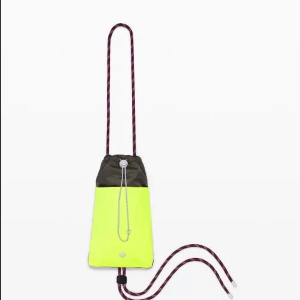 Lululemon bag